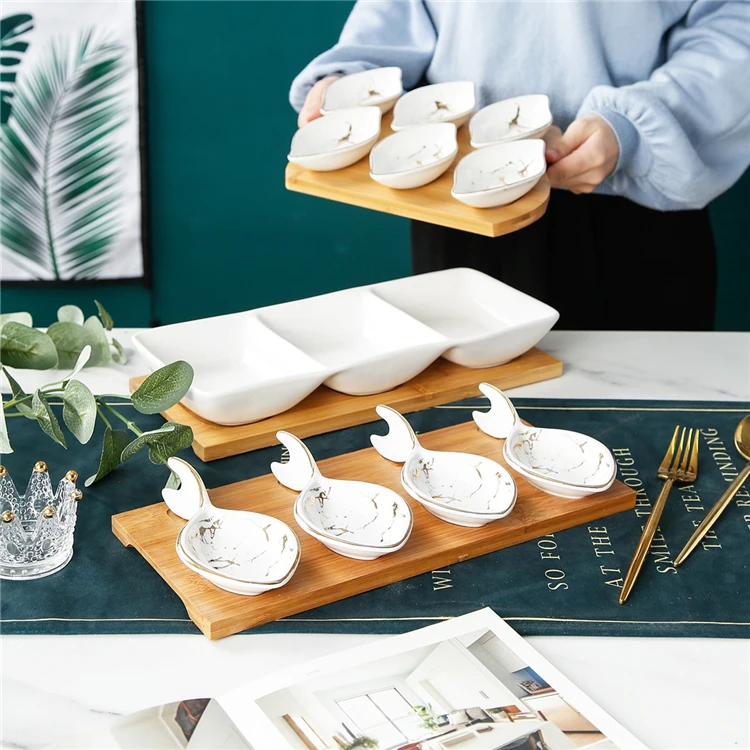 Unique design fish shaped gold rim marble small ceramic snack appetizer dishes with bamboo holder