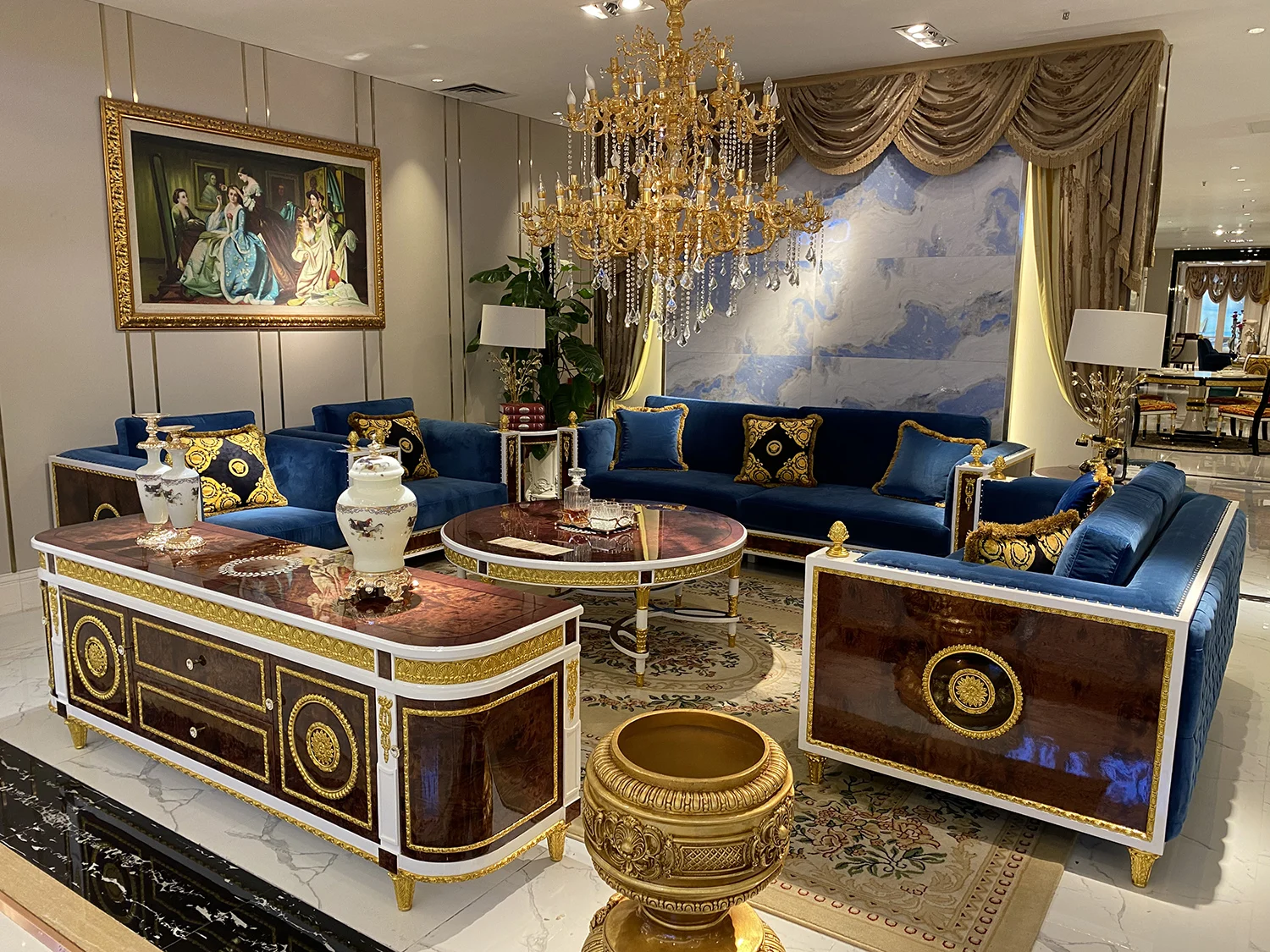 Orthopedic Luxury Foldable Big Fluffy Sofa Dog Royal Blue High End Luxurious Cushion Case Interior Italy Single Set