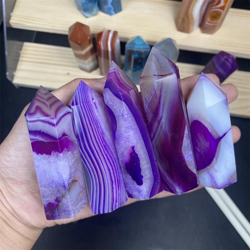 Wholesale Price Natural Crystal Healing Stone Heart Palm stone Red Blue Sardonyx Crystal Point Tower