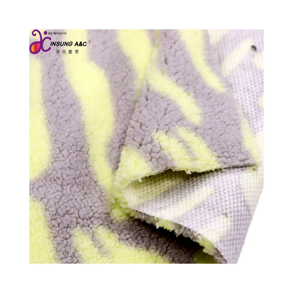 High Quality Rabbit Fur Printing Fabric Rainbow Striped Plush Fabric Lamb Velvet Fabric