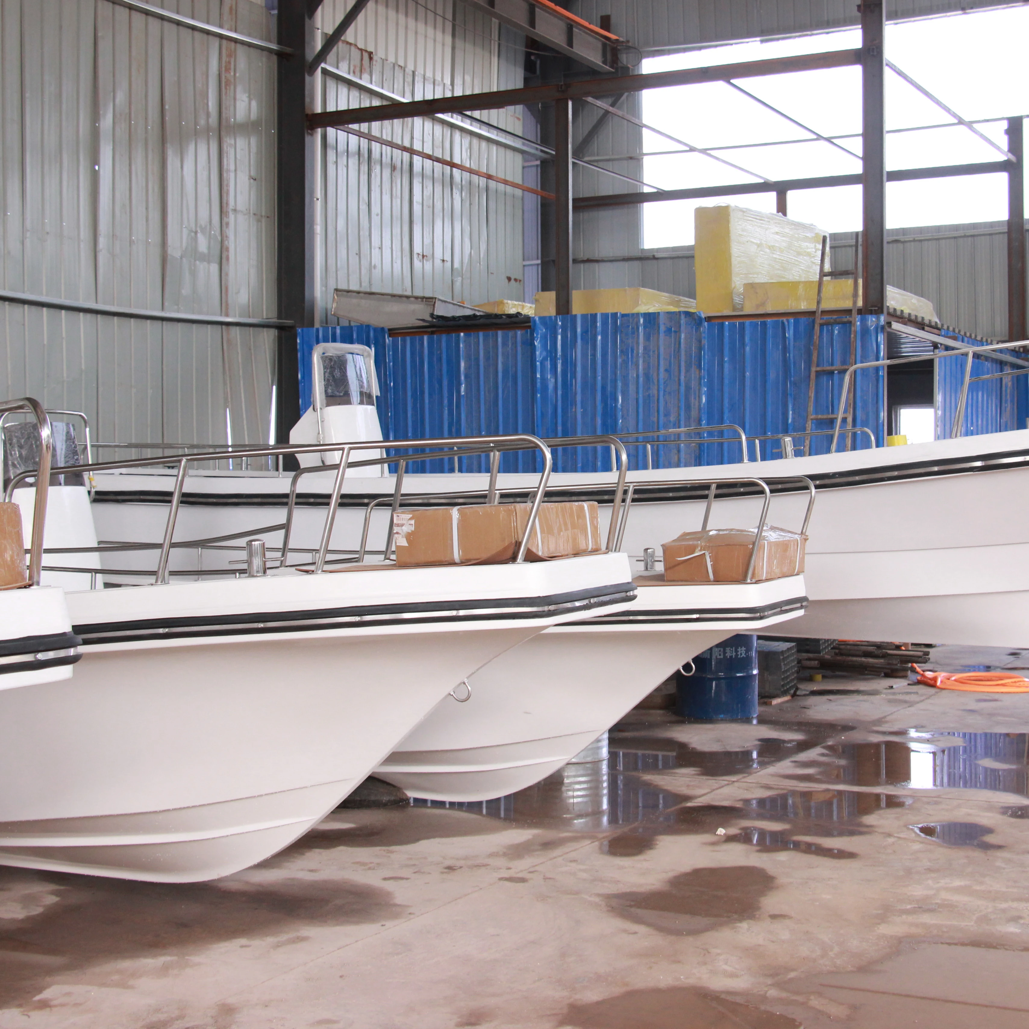 Wholesale Customized Good Quality Fiberglass China Fishing Panga Boats For Sale
