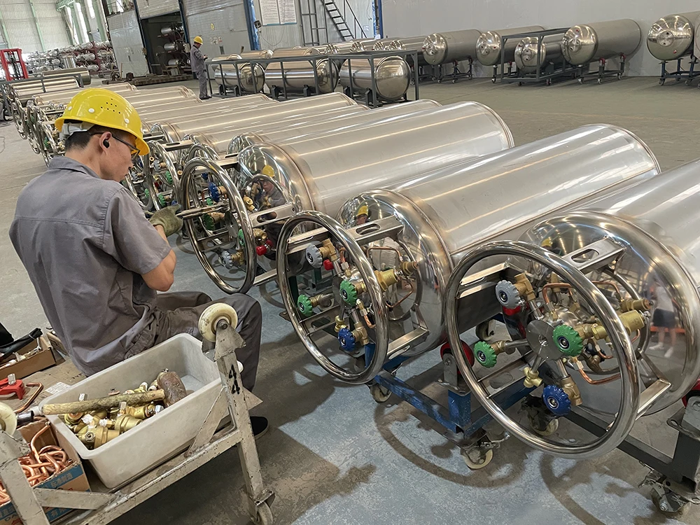 Manufacturers Portable Industrial Stainless Steel Dewar Liquid Air Oxygen Cylinder