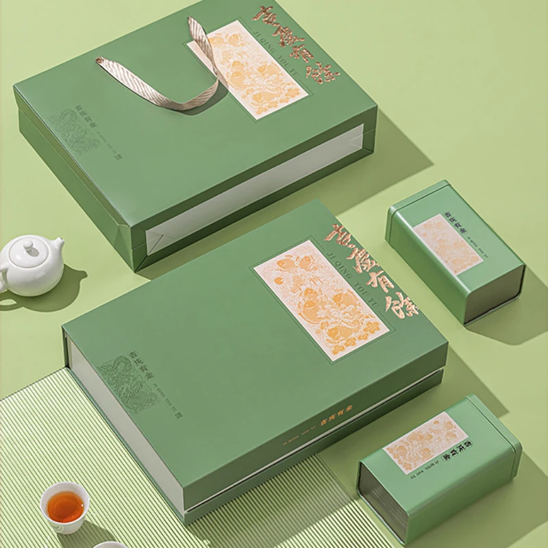 Wholesale Personalized Cardboard Boxes For Gifts Custom Luxury High Quality Christmas Perfume Wine Candle Gift Wrapping Box Item