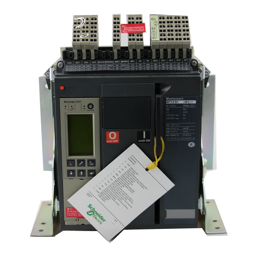
MT 12 N1 3P and MT 12 N1 4P standard fixed frame circuit breakers 47143 and 47147 