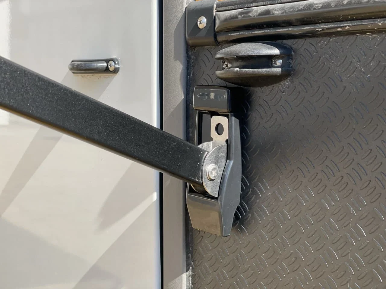 Высококачественная прочная ткань для автомобильного тента