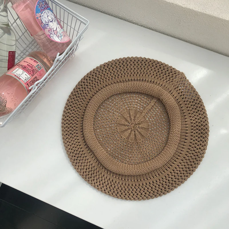 wholesale spring and summer thin beret Korean engraving breathable beret children show light painter Beret hat for women