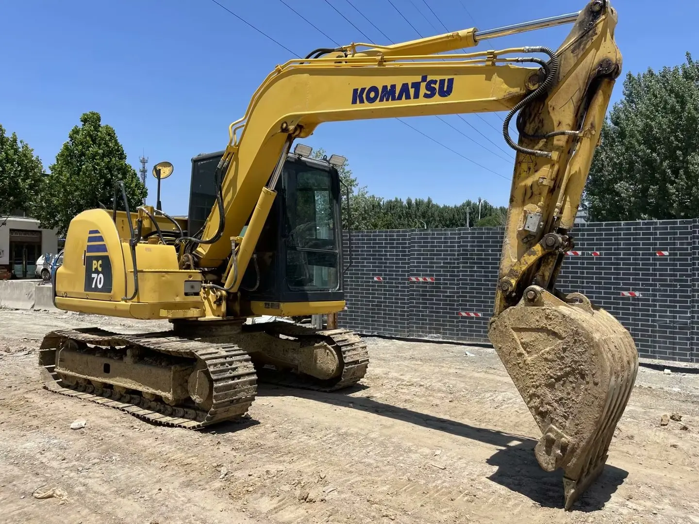 Spot sales 6 tons 7 tons of small agricultural excavator micro farm crawler excavator Digger used excavator of Komatsu PC60