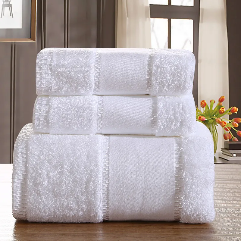 
OEM Wholesale high Absorbent Microfiber Cleaning Cloths Five star luxury hotel Towel Quick Dry Sports Bath Microfiber Towel 