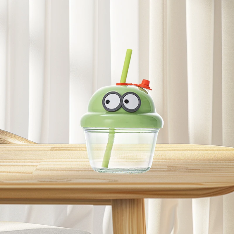 Reusable Glass Cup with cute Lid  American Style Design for Coffee
