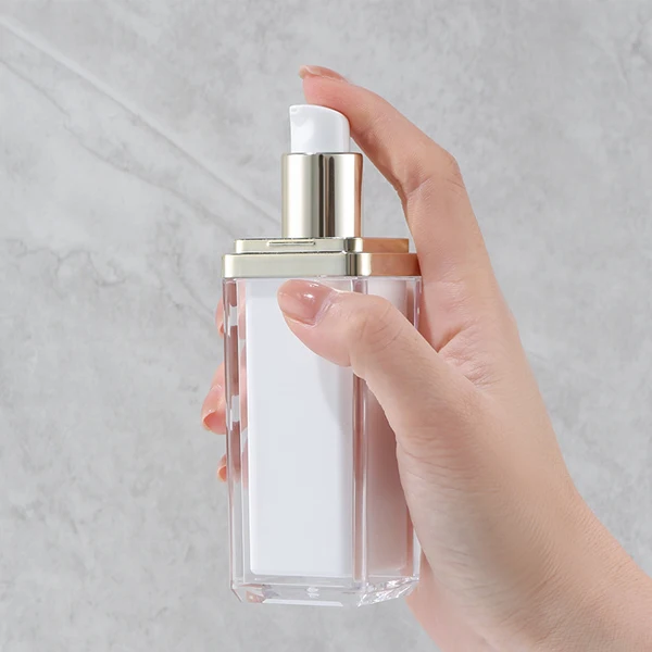 Elegant classy looks plastic bottle acrylic cream lotion jar 30ml 50ml 100ml perfume foggy facial mist square spray bottle