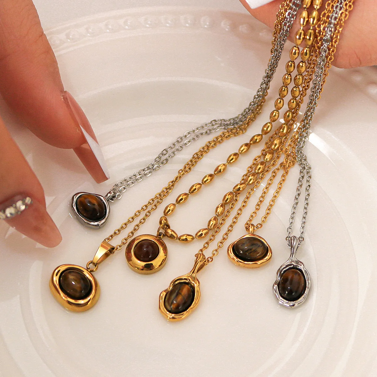 DUYIZHAO Fashion Vintage Stainless Steel Natural Stone Tiger Eye Opal Cat Eye Geometric Round Oval Necklace For Women