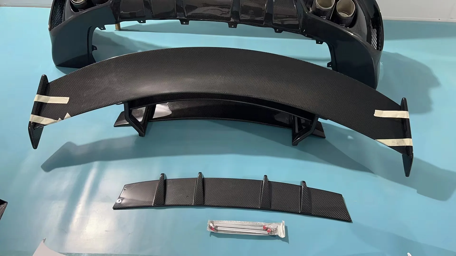 Black series style DRY / WET carbon fiber  body kit bumpers side skirt hood fender  for AMG GT GTS GTC GTR  perfect fitment