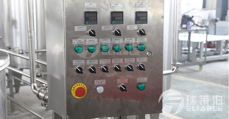Advanced Beverage Mixing Machine / Carbonated Drink Mixer