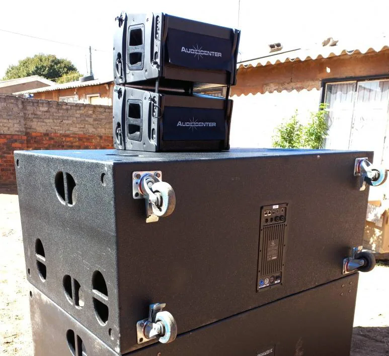 D class Active subwoofer amplifier 2400W 4ohm 18 inch bass speaker for outdoor and night club subwoofer