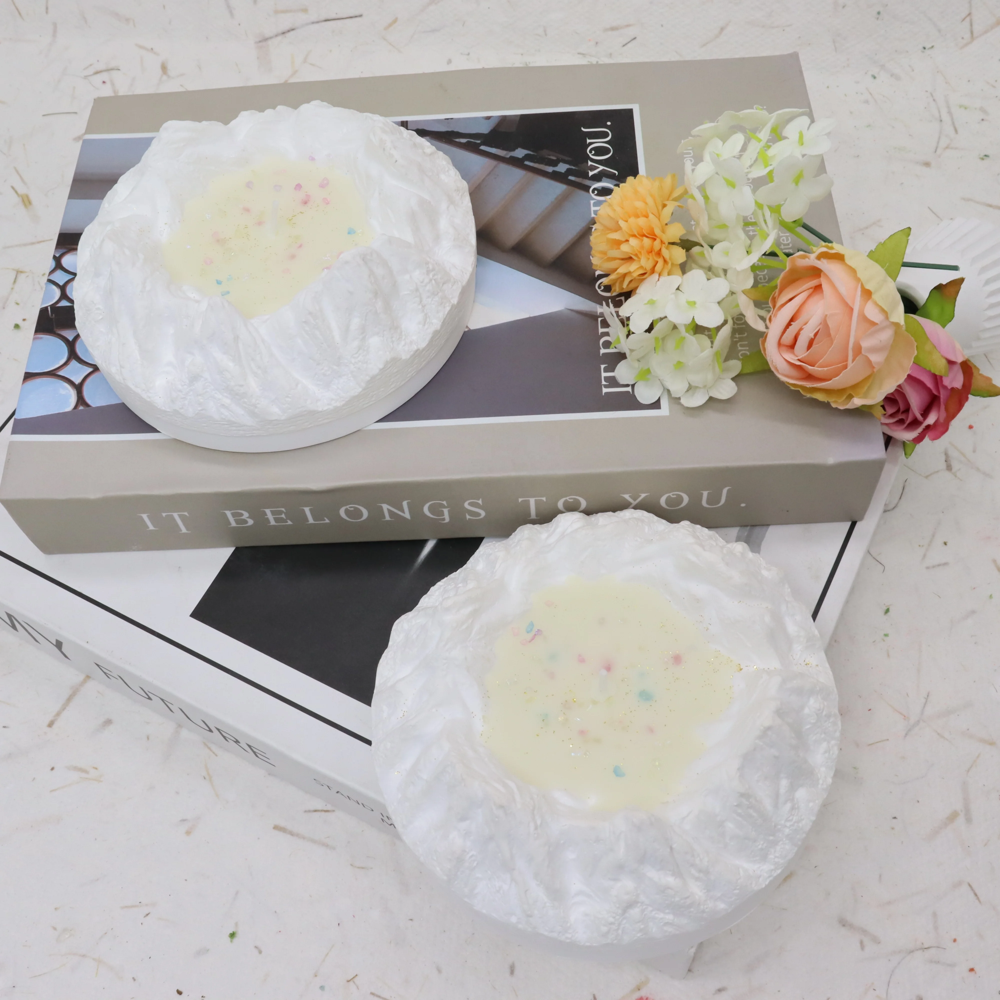 2024 Creative Mountain Design Soy Wax Scented Candle Aromatherapy Scented Candle with Gypsum Stone Container