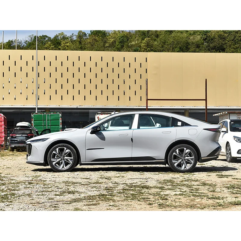 Новый энергетический автомобиль Mazda EZ-6 увеличенный Диапазон действия автомобиля 5-дверный 5-местный хэтчбек REEV EZ6 автомобилей