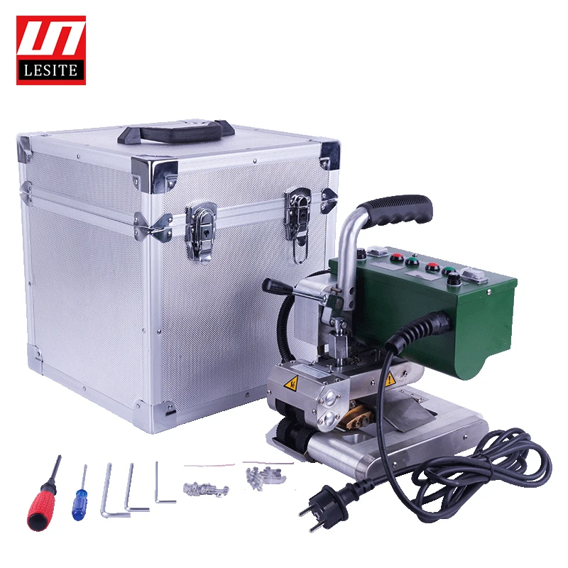 Plastic HDPE Geomembrane Welding Machine Close to Comet