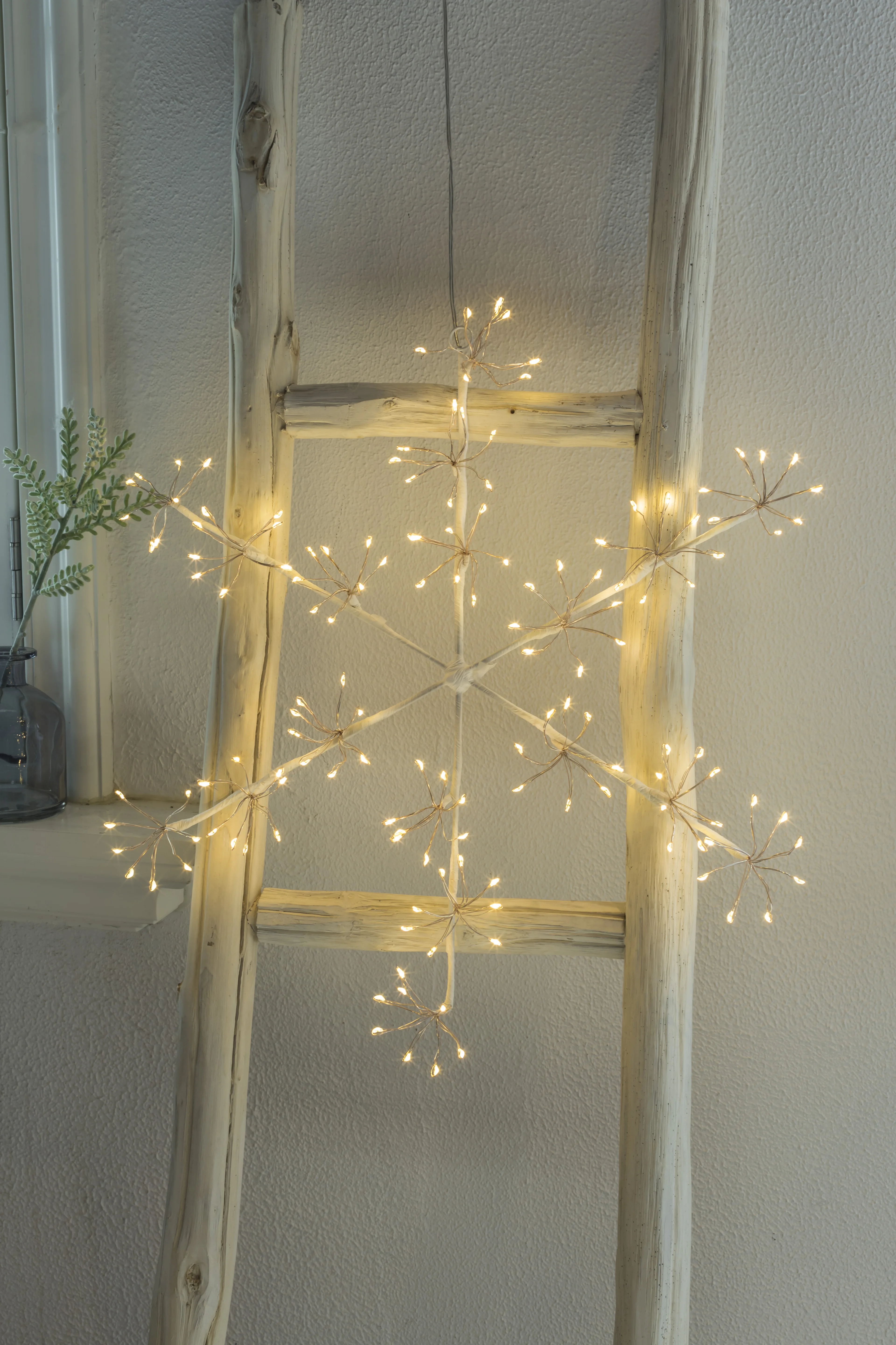 New China Manufacturers Sell Warm Whitesnowflake Firework Shape String Lights