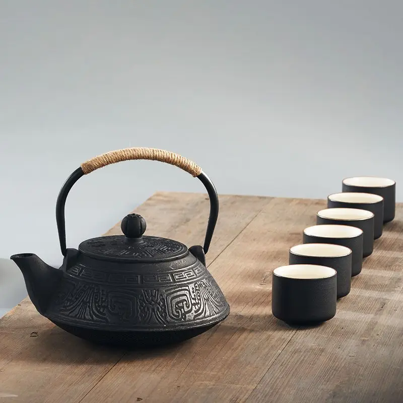 Black/Red 800Ml Chinese Antique Wholesale Cast Iron Teapots Kettle With Infuser And Handle