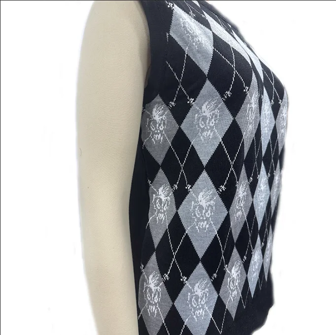 2022 Wholesale Customized O-neck Pullover Knit Vest Diamond-Shaped Pattern Sleeveless Sweater Vest For Women