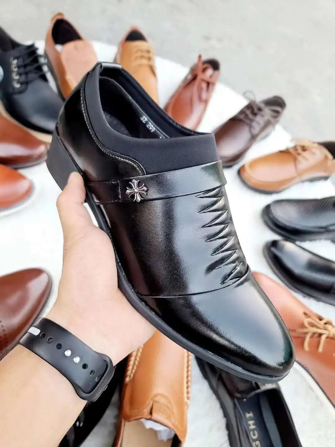 
Factory Delivery Price Black Men Shoes Leather 