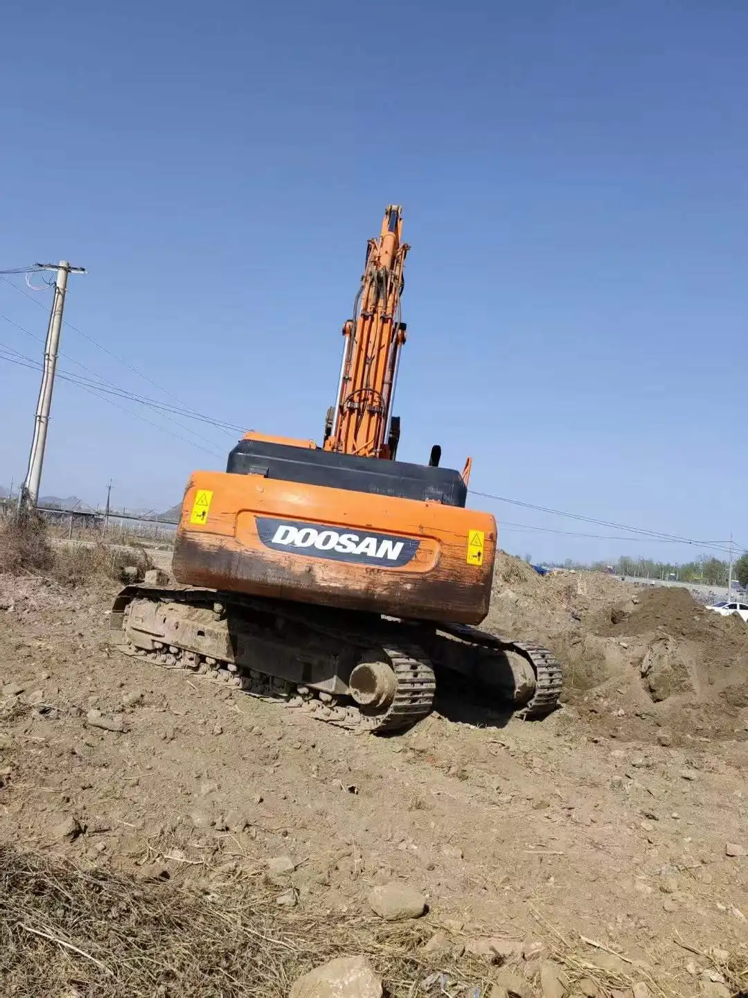 Good condition doosan used excavator dh300 made in South Korea 30 ton used doosan 300 excavator for sale