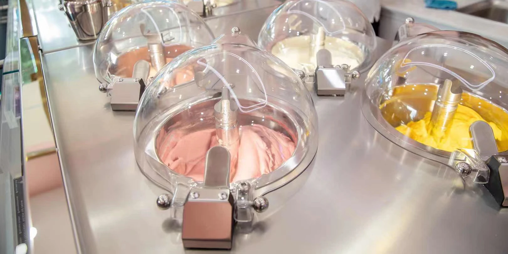 NSF CE MILES Automatic Big Capacity Galaxy Pro V4 Commercial fresh gelato making Hard Ice Cream Gelato Maker cost effective