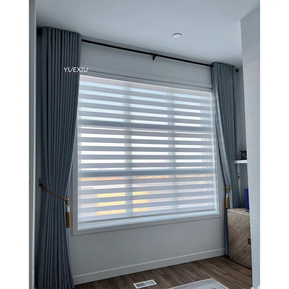 High Quality Customized More Colors Choice Vertical Fabric Luxury Curtains For Living Room