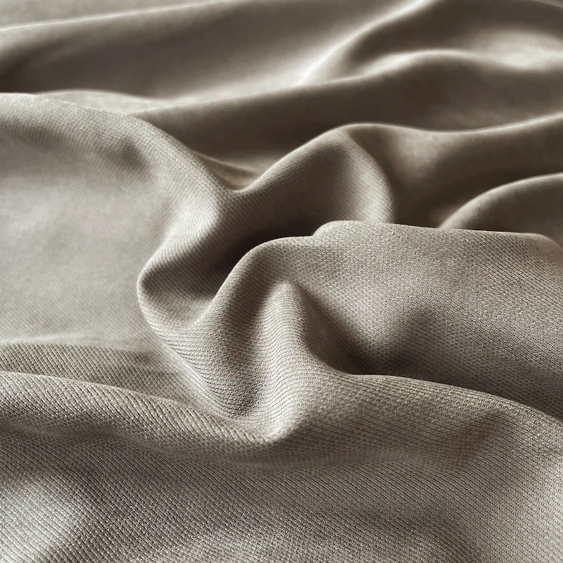 Quality Assurance Factory Supply Bedding Set Polyester Cover Skirt Lace Bedspread 3 Pcs Quilted Thickened Bed Skirt For Winter