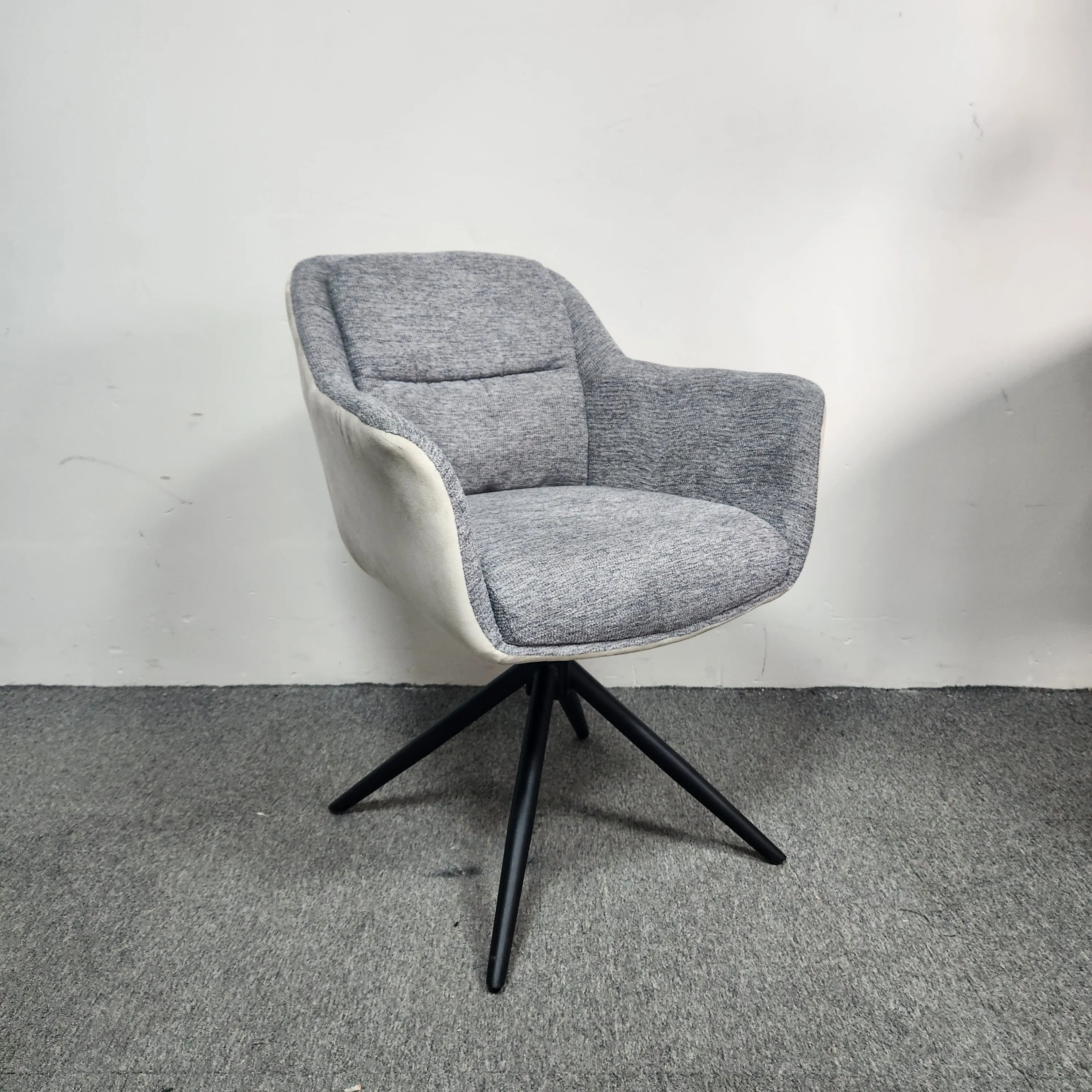 Hot Sale Nordic Modern Living Room Fabric Upholstered Swivel Accent Chair with X-shaped Matte Black Metal Base