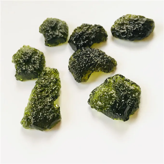 Высококачественный Чешский метеорит, восстанавливающий камень чакры рейки, молдавит