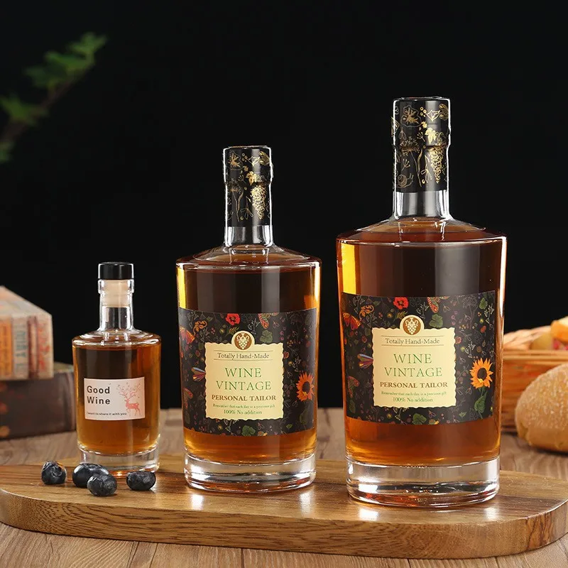 Wine Vodka Glass Bottle 500 ml 750 ML high quality whiskey bottle
