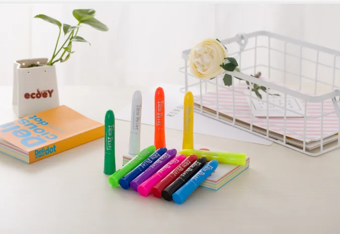 Nice price attractive  art easy wash off 3 color camouflage kids face paint maker pen