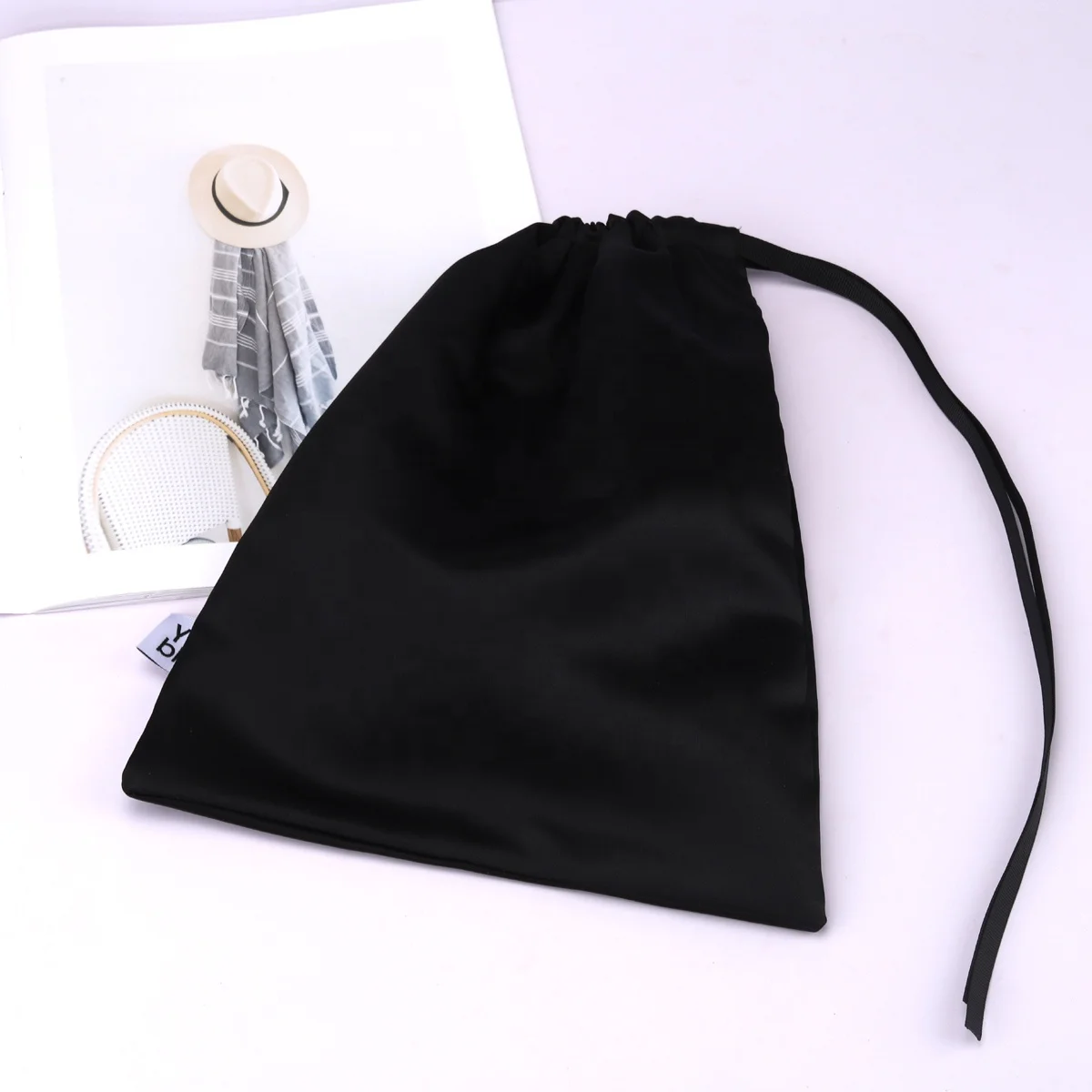 Custom Logo Label Black Thick Satin Gift Shoe Packaging Bag Drawstring Luxury Satin Dust Shoe Pouch