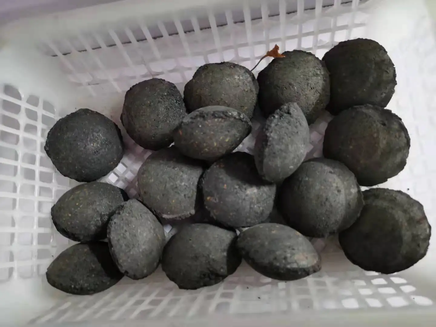Машина для производства гранул угля из кокосовой скорлупы