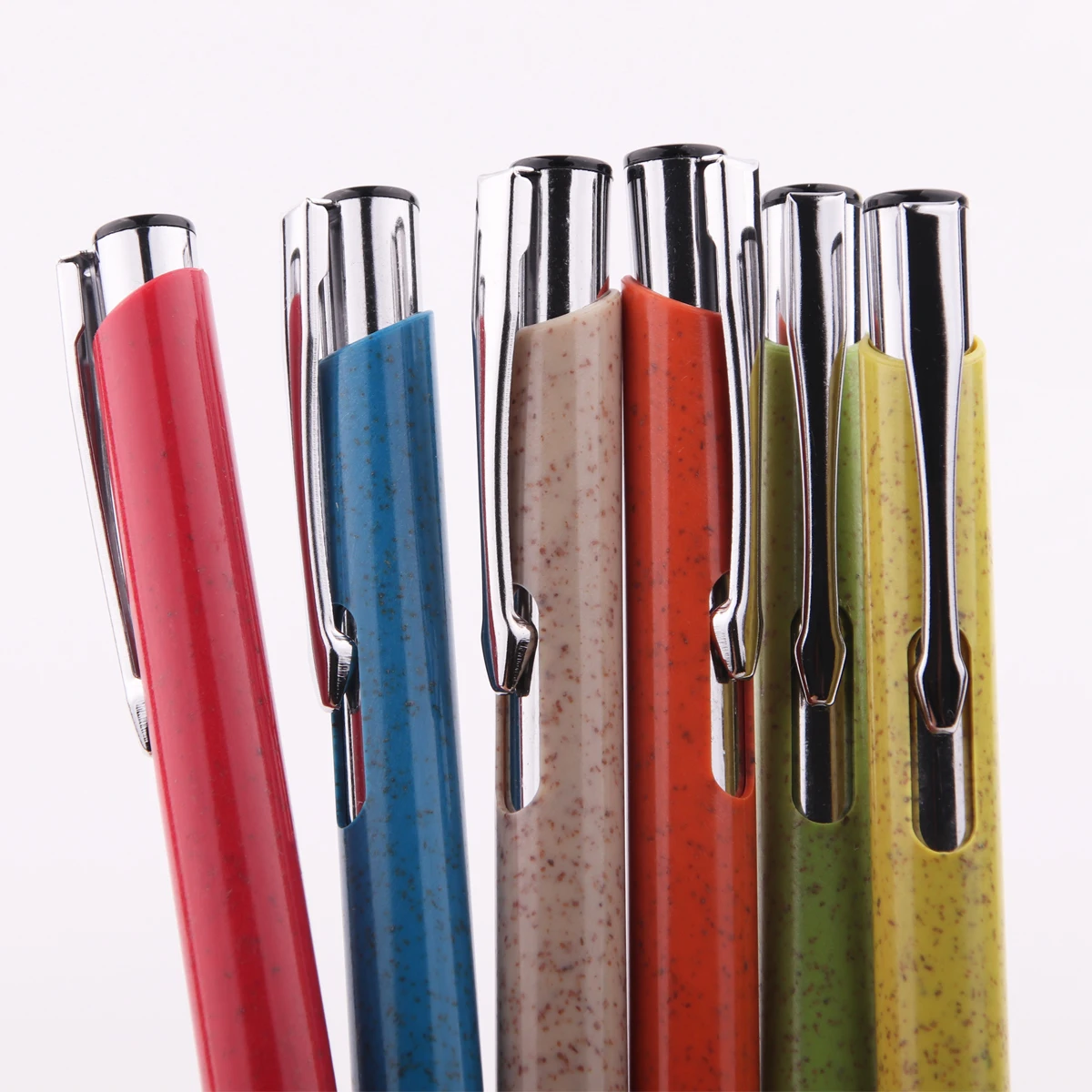 Customized eco friendly pen ball recycle plastic wheat straw pen promotional personalised recycled plastic pen