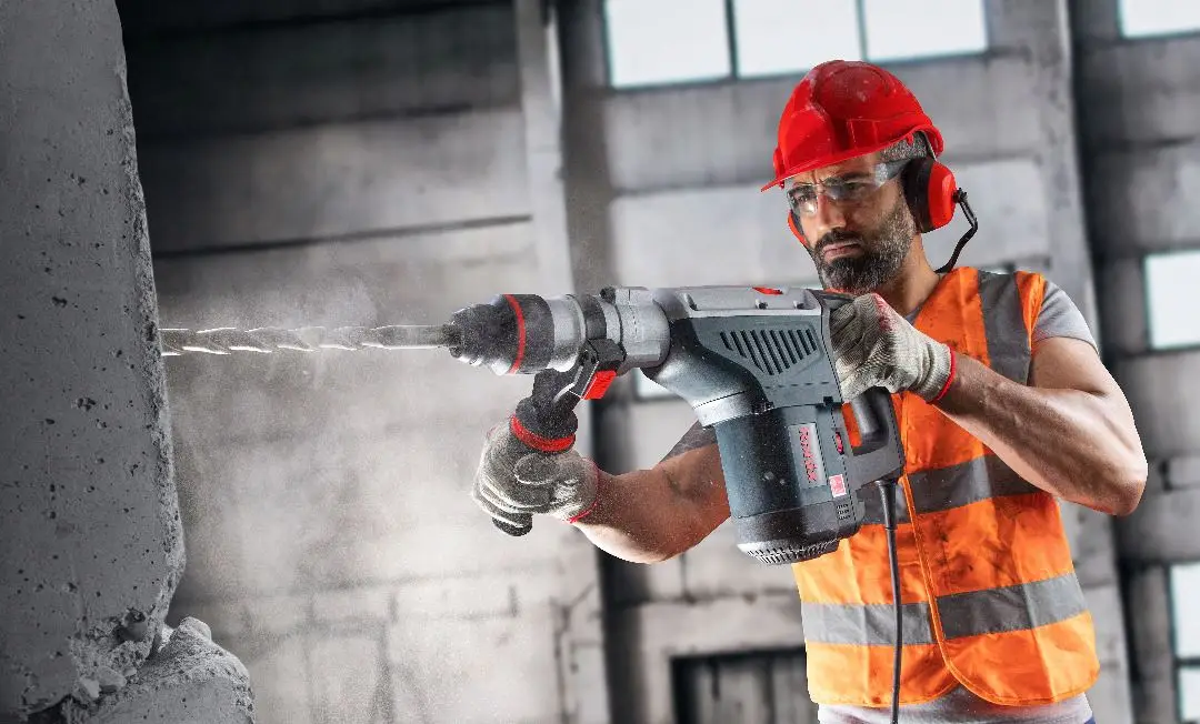 Ronix Model 2742 1350W 40mm 13J Electric Rotary Hammer Drill concrete Drilling Machine SDS Max BMC Packing Free Drill Bits