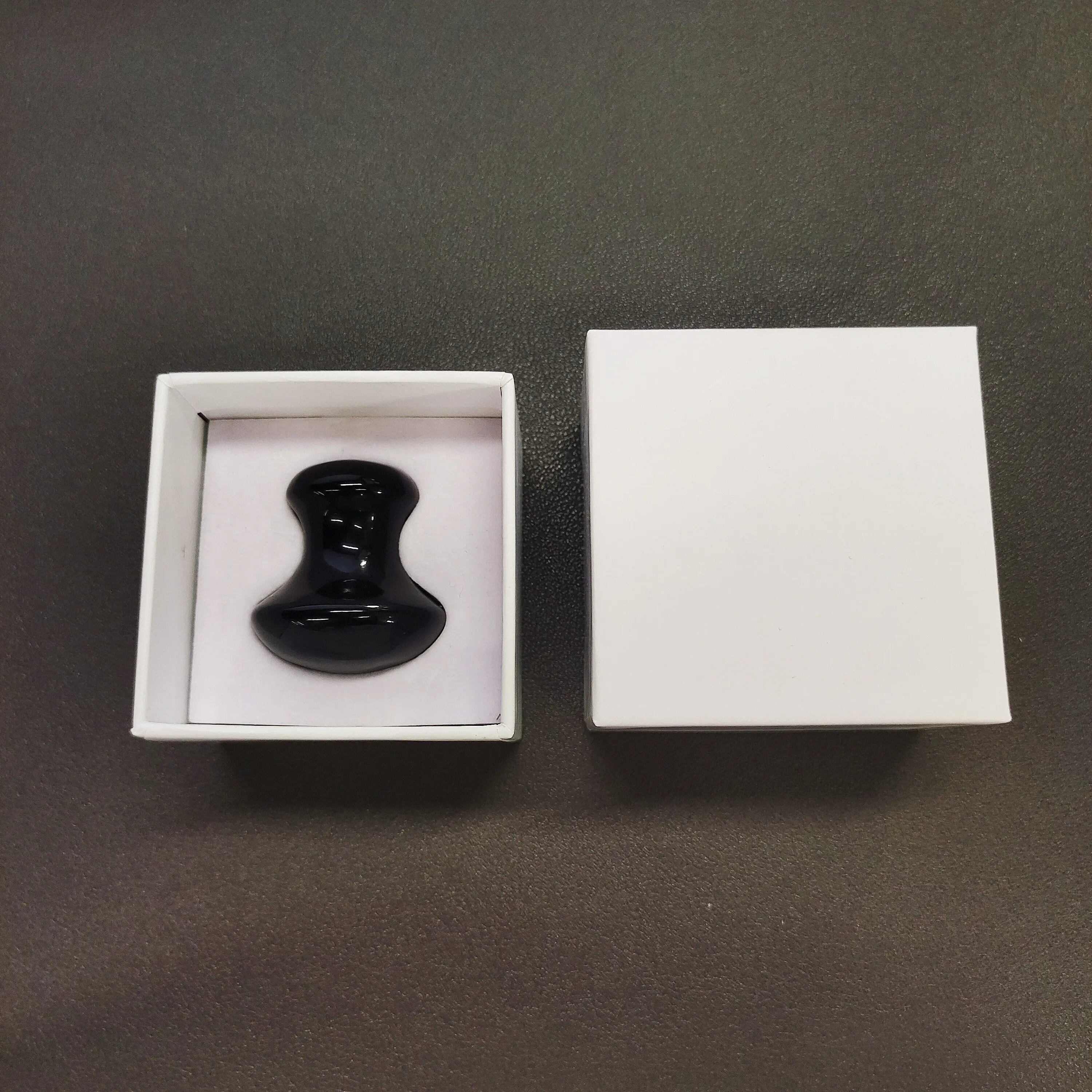 Spa Relaxing Meditation White Crystal Jade Quartz Massager Tool Mushroom Shaped Guasha Scraping Board