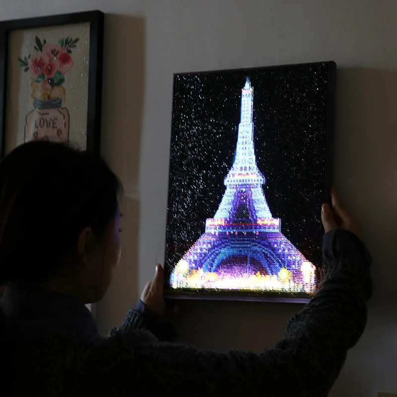  Алмазная живопись с прикрепленными стразами 3D картина изображением Эйфелевой