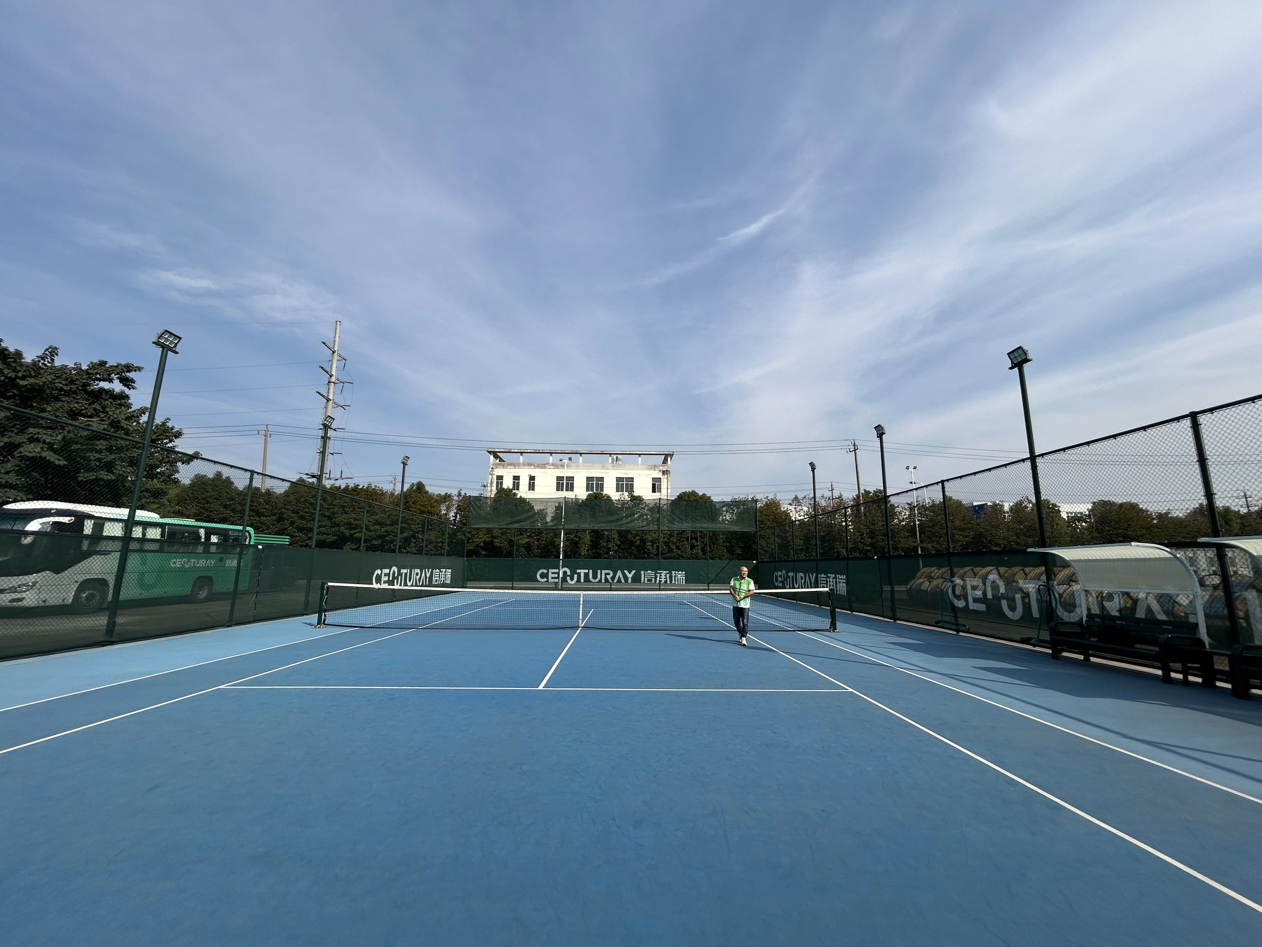 HDPE Green windbreak nets plastic nets green tennis net Tennis court windproof rate of 60% SUPPORT ODM/OEM