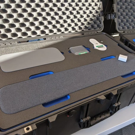 Непроницаемый водонепроницаемый чехол для транспортировки с вставкой из пенопласта EVA комплекта адаптера питания и кабелей POE