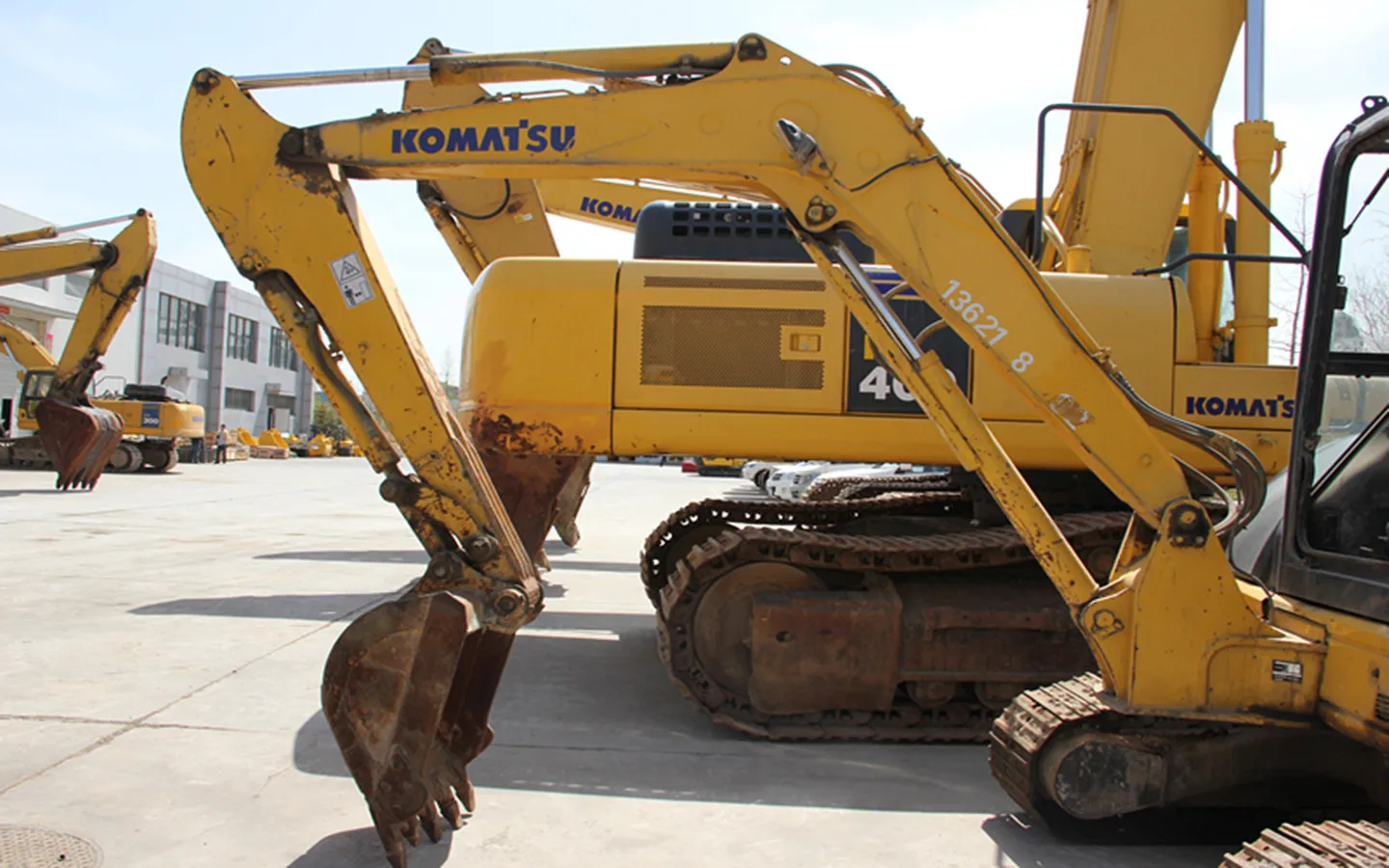 Good quality low price minibagger import smallest mini second hand harga excavator baru bekas 5 tonne tracked excavator