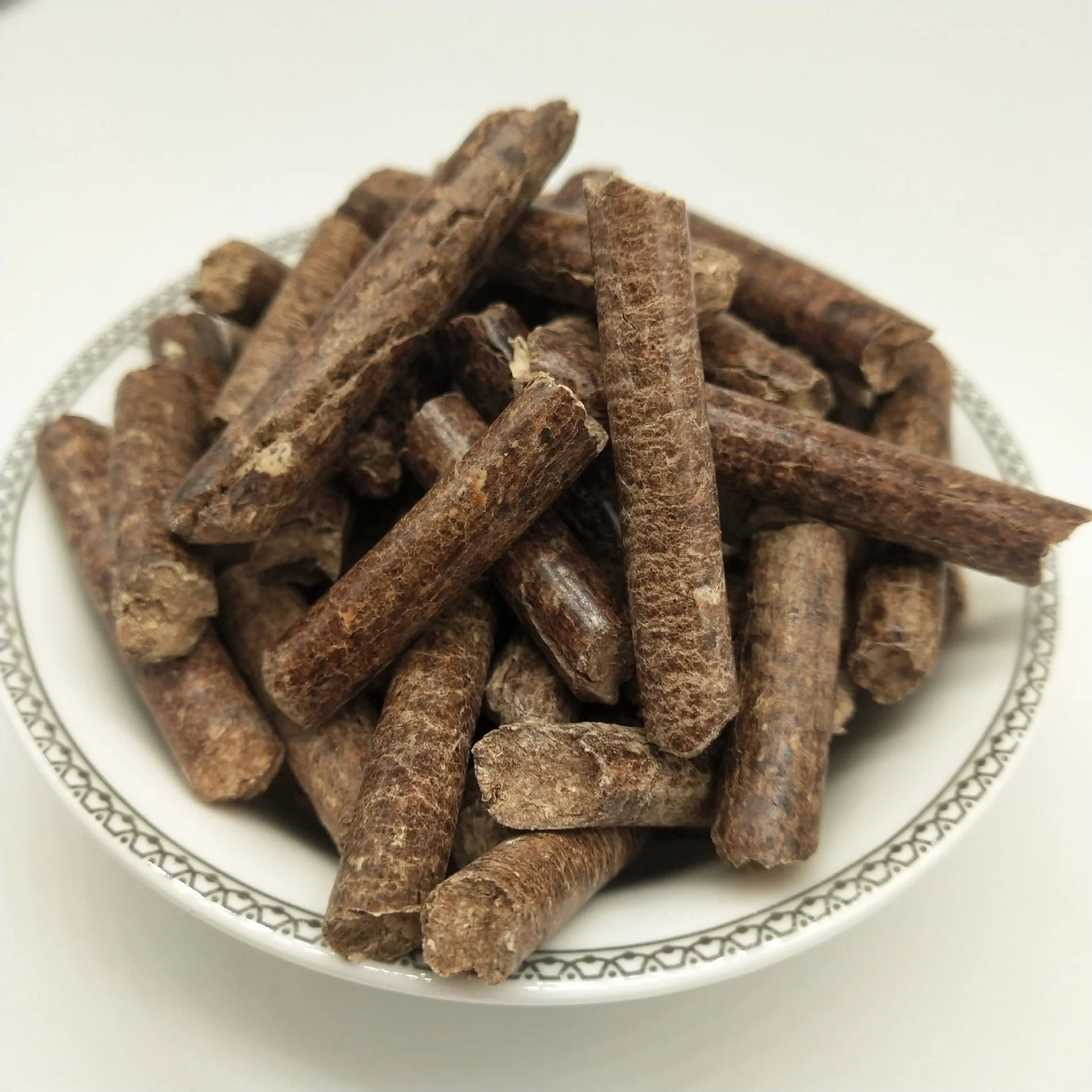 Factory Outlet Superior Quality Hot Selling Fuel Biomass Wood Pellets For Heating