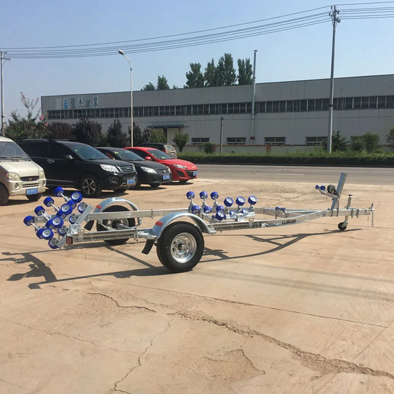 Factory direct sales 19ft 5.96M boat trailer water play equipment