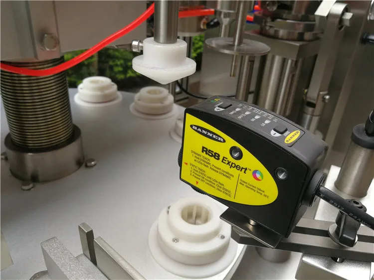 Aluminum tube automatic filling and sealing machine for ointment