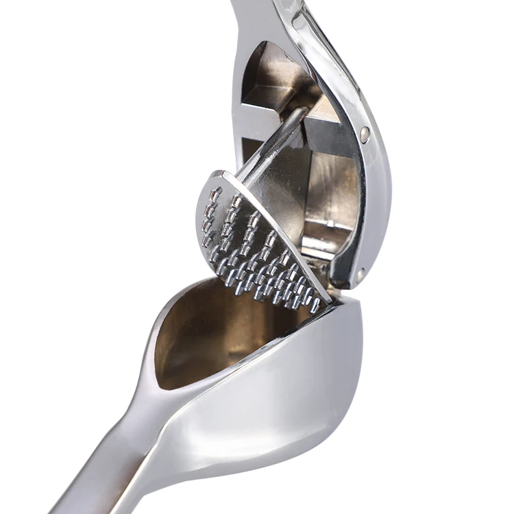 
China Supply Sustainable Stocked Nutcracker Professional Cheap Garlic Cutter Press Luxury 2021 