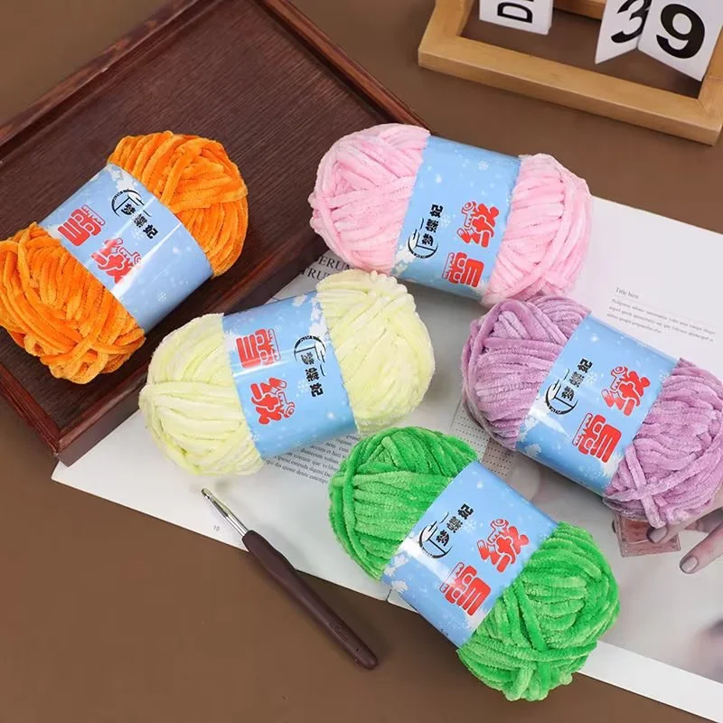 Factory Price Warm And Comfortable 1 Ply 50g 100% Polyester Chenille Line Cotton Yarn for Hand Made