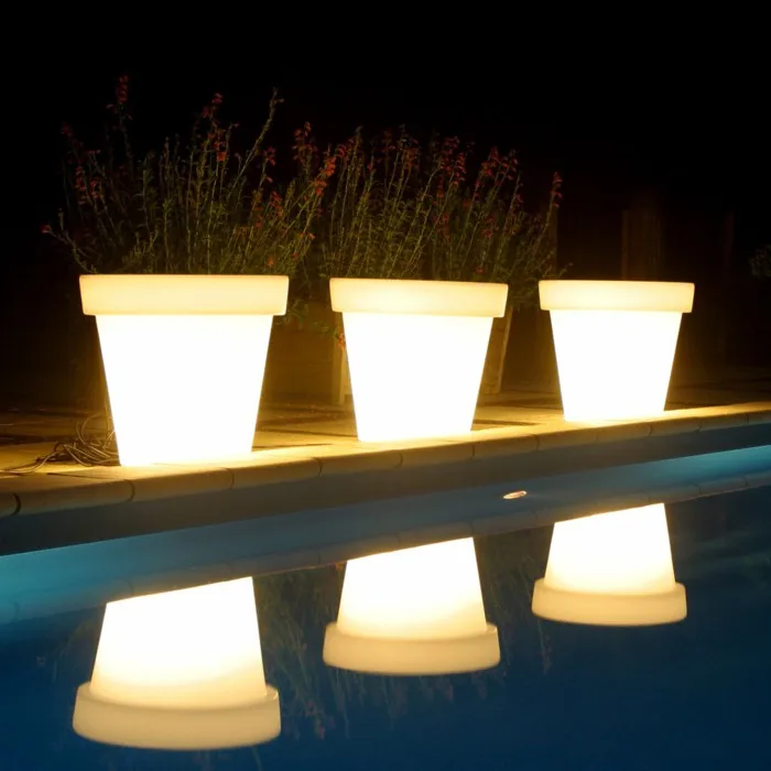 Wholesale Decoration Illuminated Planter Home Garden Illuminated LED Light Flower Pot