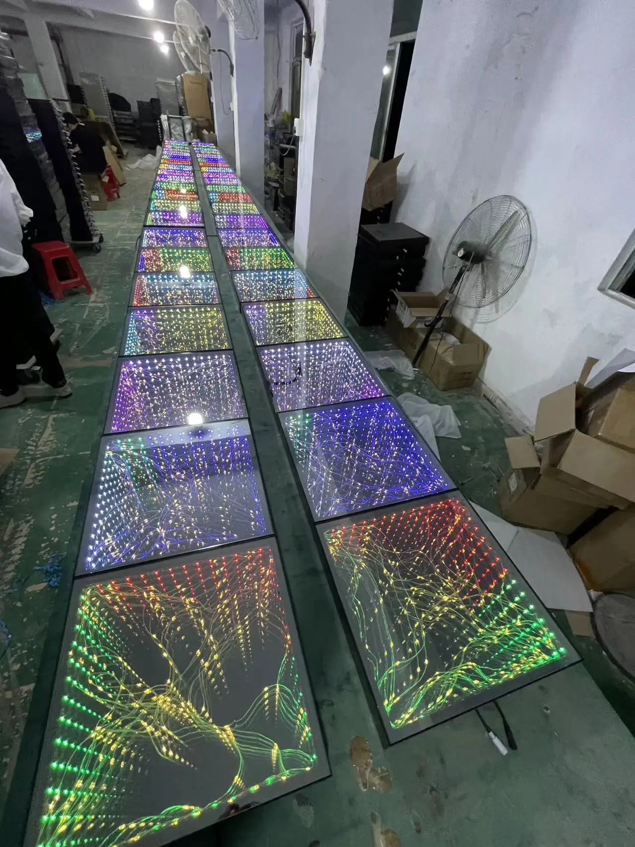 2024 Hot Sale Portable Easy to set up led mirror dance floor outdoor checkered dance floor 20x20 led dance floor