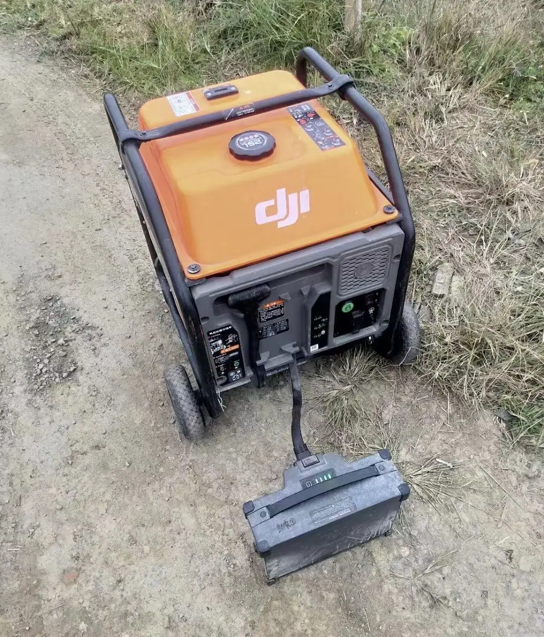 DJ Agricultural Drone D12000i Gasoline generator T40 accessories new D JI D12000i D12000ie for Agras T40